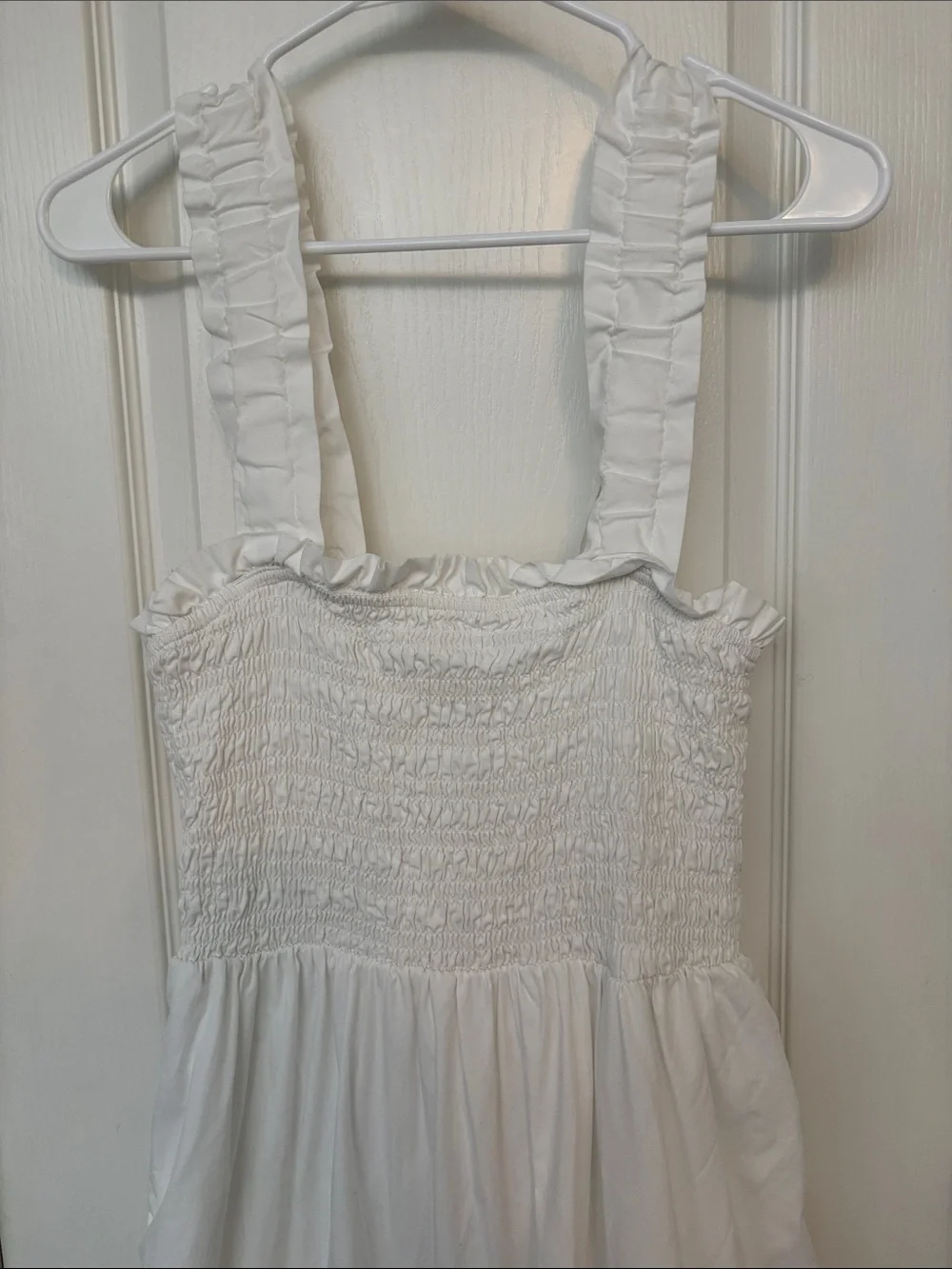 Abercrombie & Fitch White Smocked Maxi Sundress with Ruffle Straps size Large
